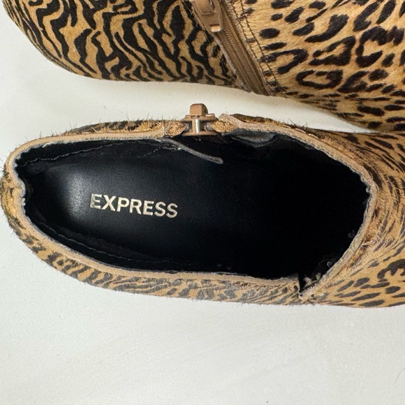 EXPRESS Calf Hair Animal Print Stiletto Ankle Boots 🔥 - Picture 9 of 16